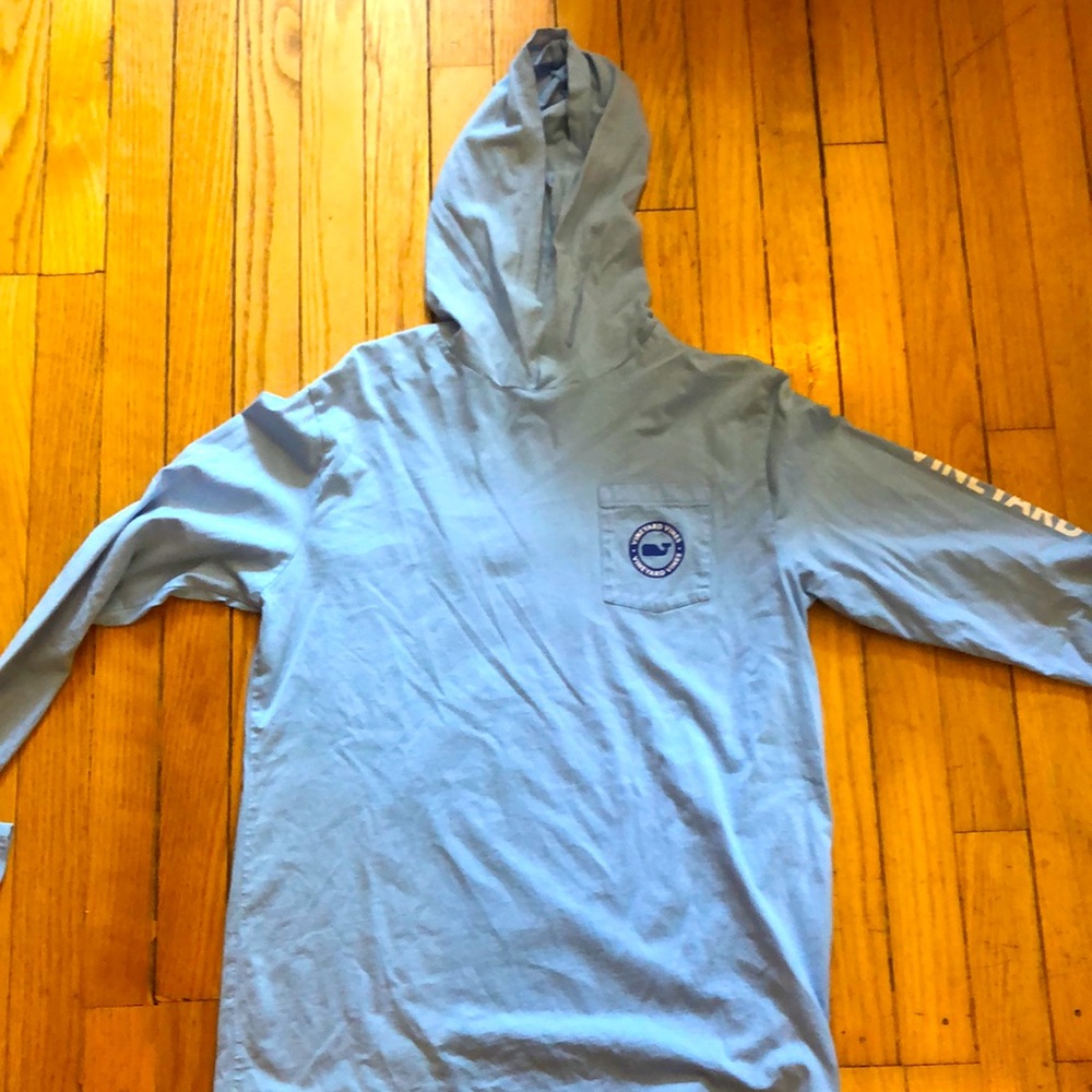 Women’s Large.  Vineyard vines